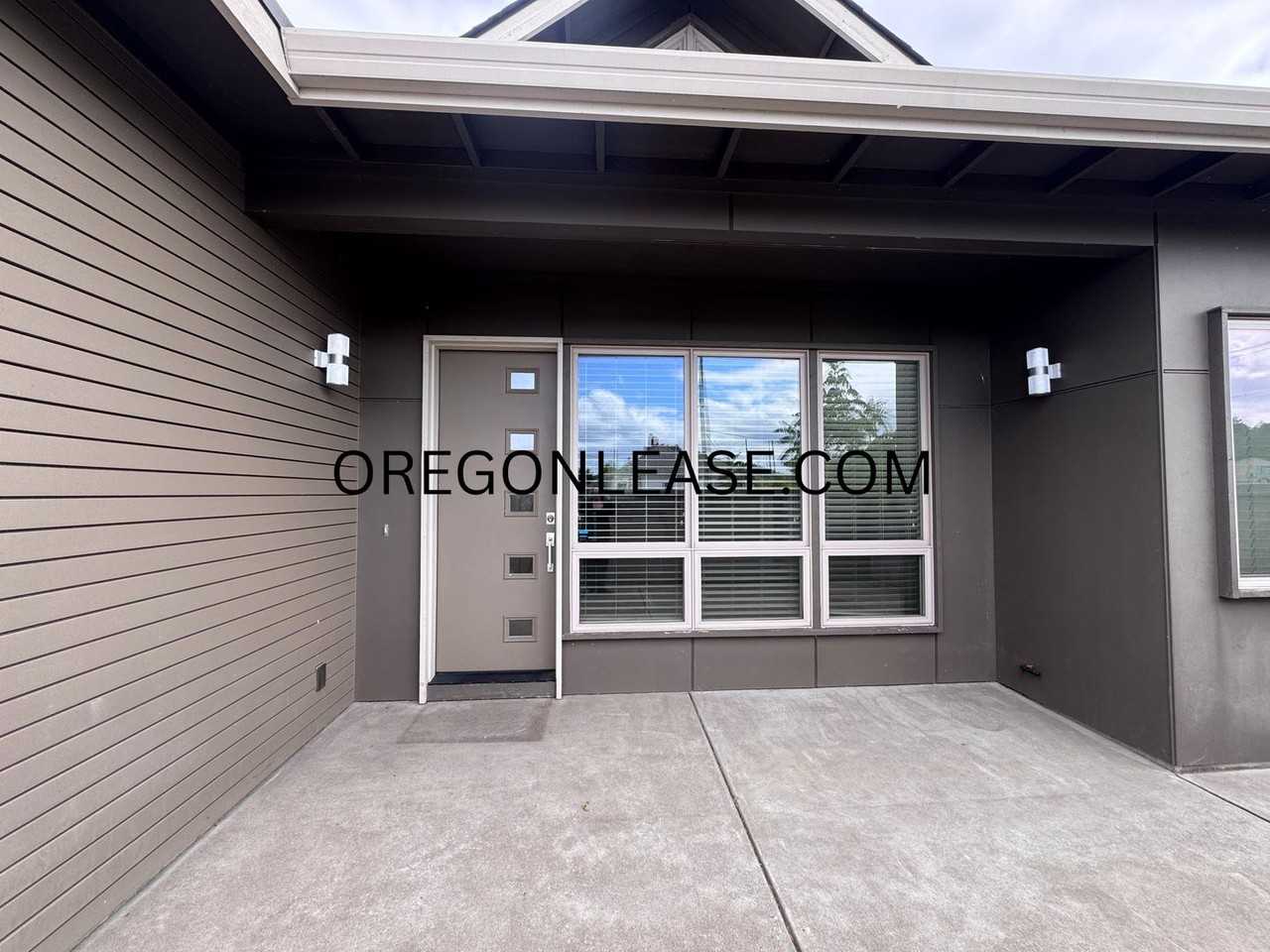 985 Lorella Ave - Photo 2 of 17