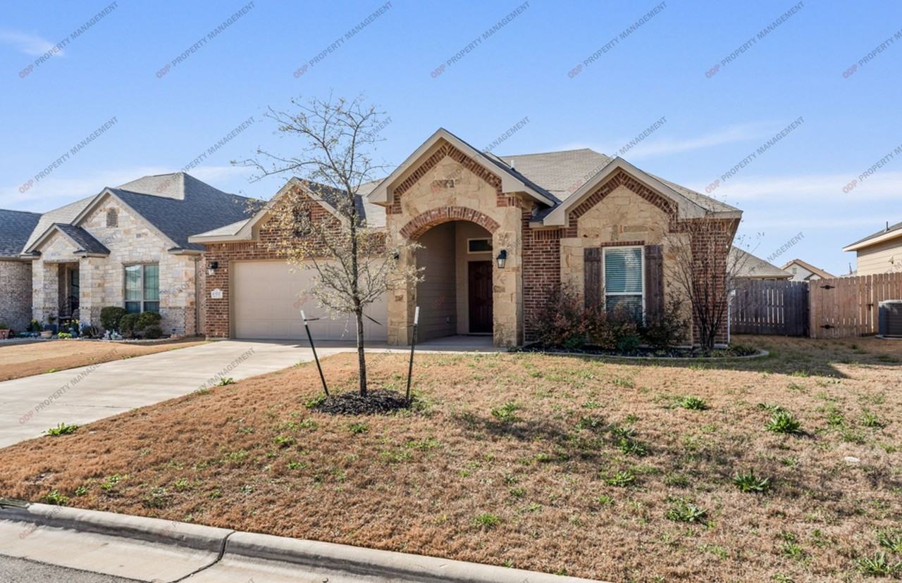 10217 Eaglefire Dr - Photo 2 of 30