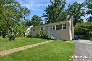 747 Warren Dr - Photo 1 of 1