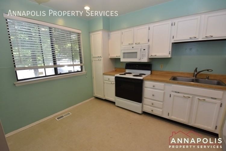 6 Winslow Ct - Photo 5 of 22