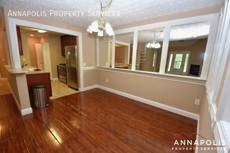 2052 Quaker Way #13 - Photo 5 of 21