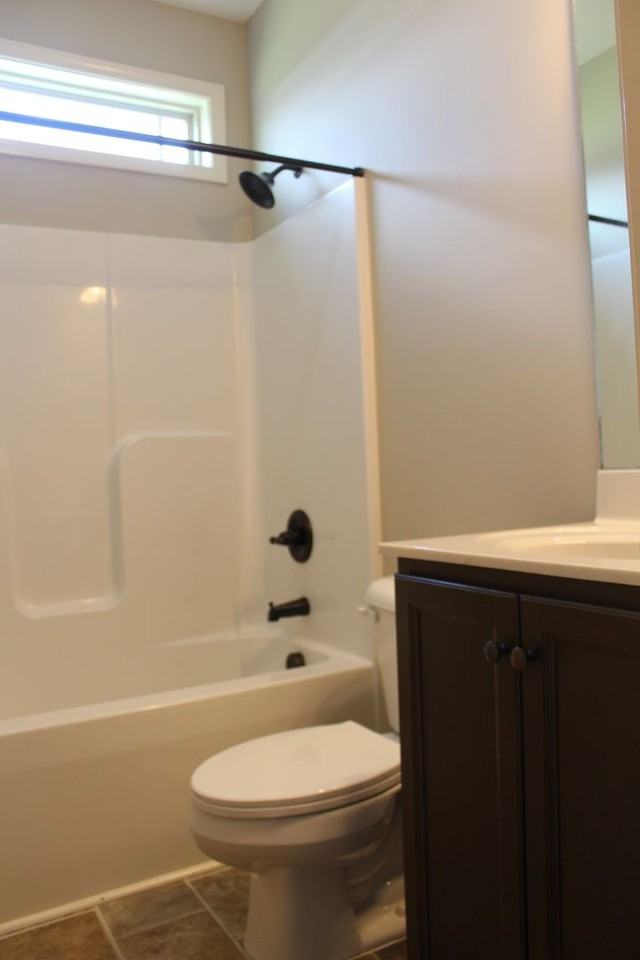 224 Planters Ridge Dr - Photo 4 of 32
