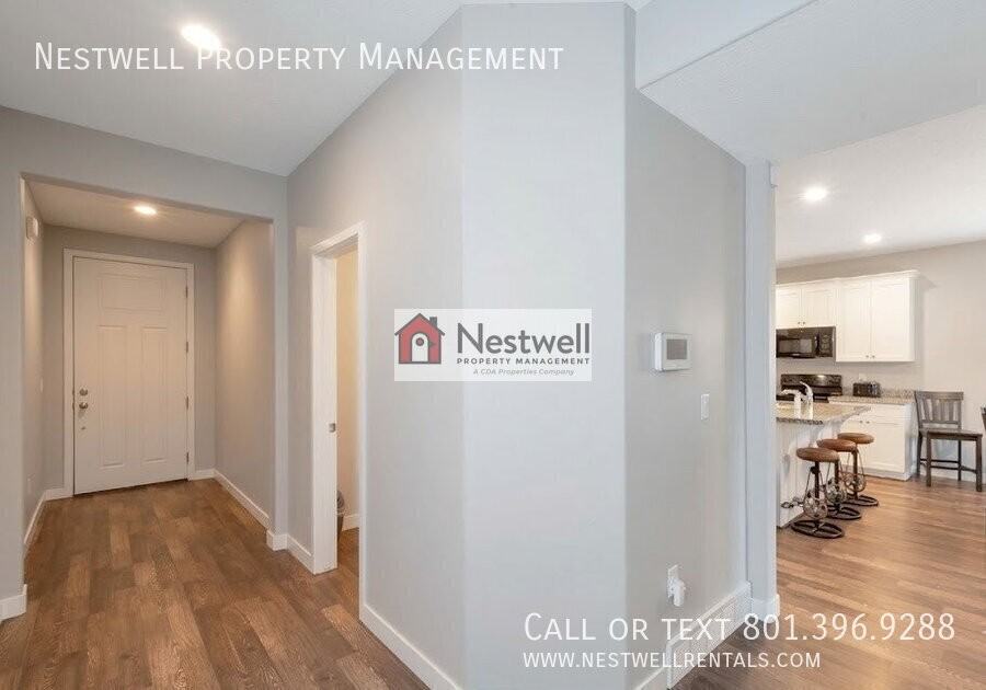 5452 W Clouds Rest Ln - Photo 6 of 28