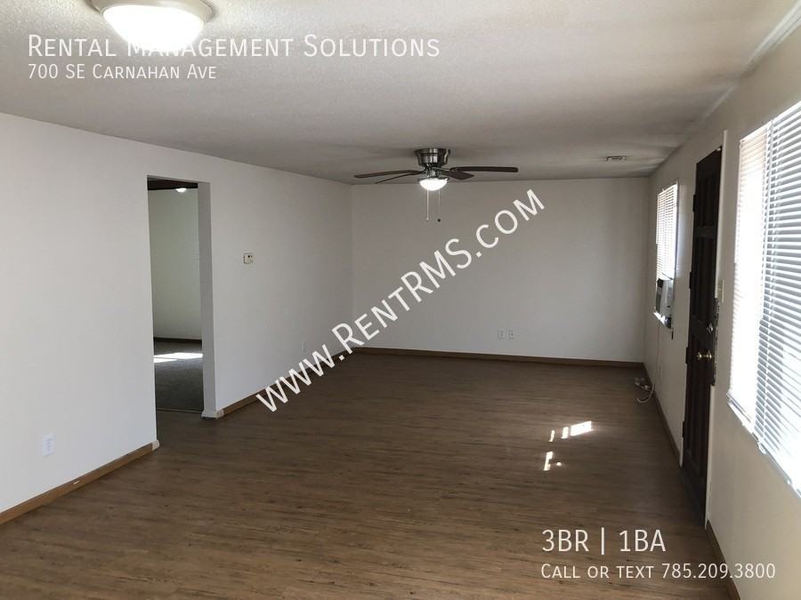 700 Se Carnahan Ave - Photo 3 of 11