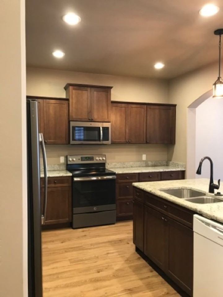 387 Arrowhead Path - Photo 4 of 14
