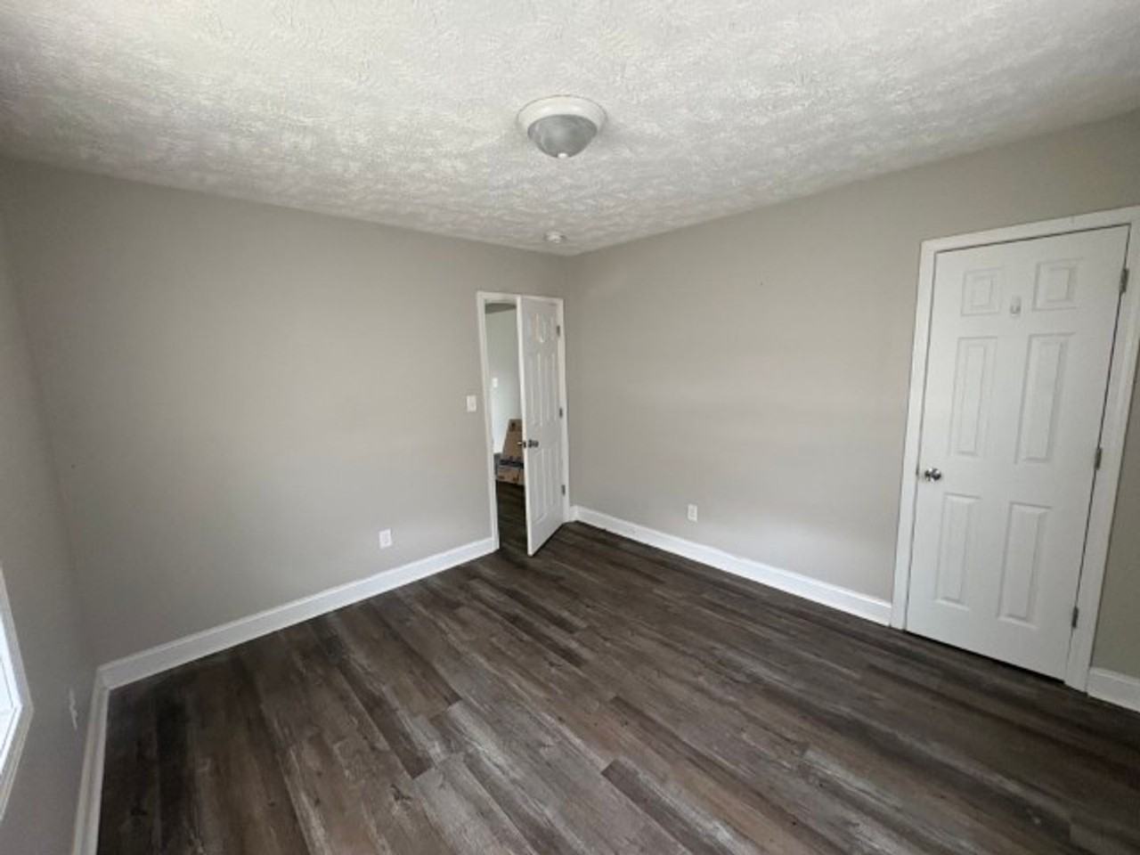 3243 Chandler St - Photo 7 of 9