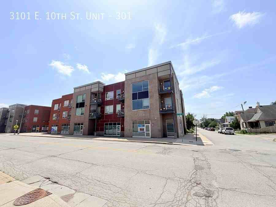 3101 E 10th St #301