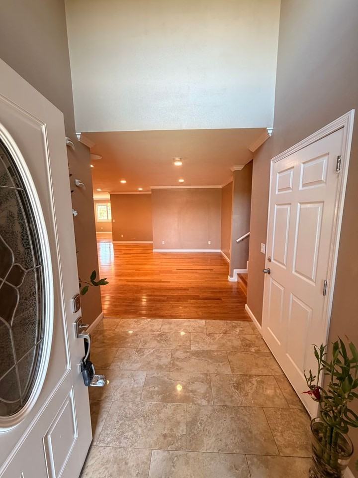 6662 San Francisco Dr - Photo 3 of 50