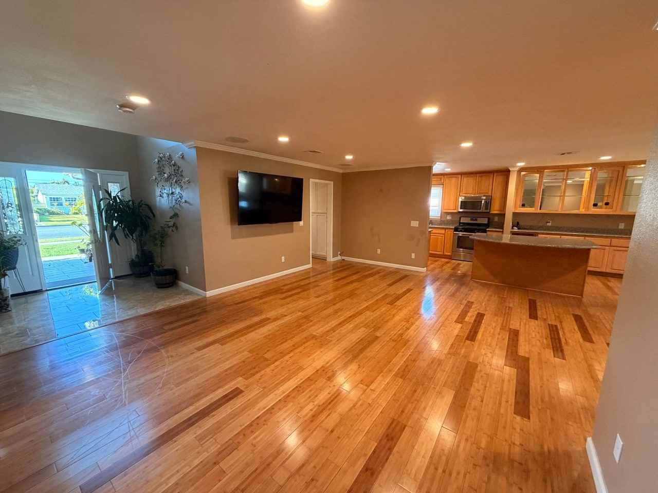 6662 San Francisco Dr - Photo 5 of 50