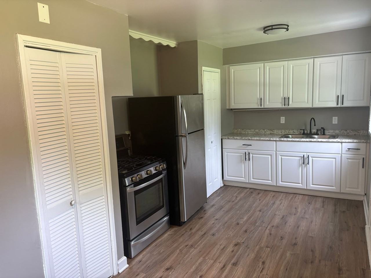 5073 Kentucky St - Photo 5 of 8