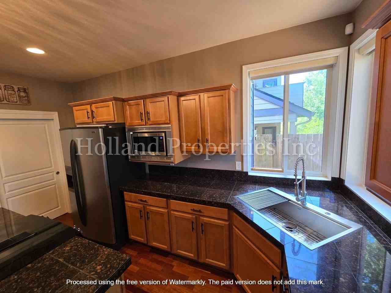 19021 Sw York St - Photo 4 of 14