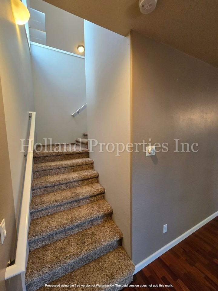 19021 Sw York St - Photo 7 of 14