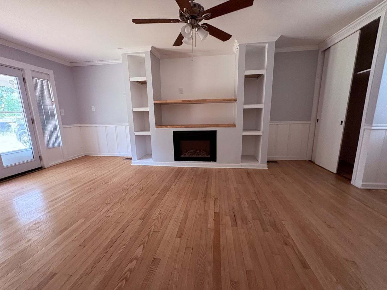 235 Madison Blvd - Photo 3 of 27