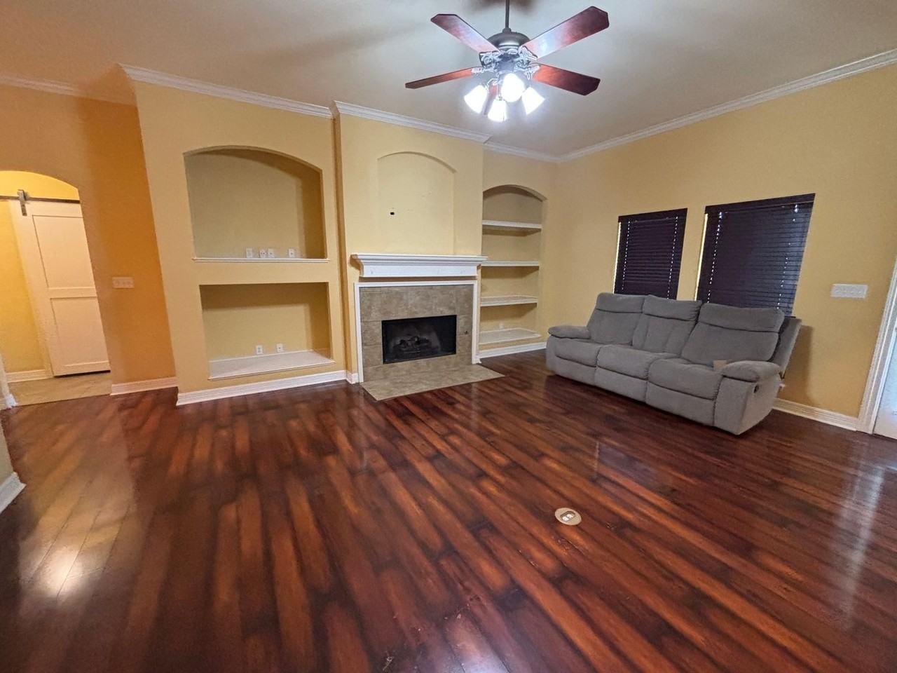 2218 Shumark Trl - Photo 3 of 22