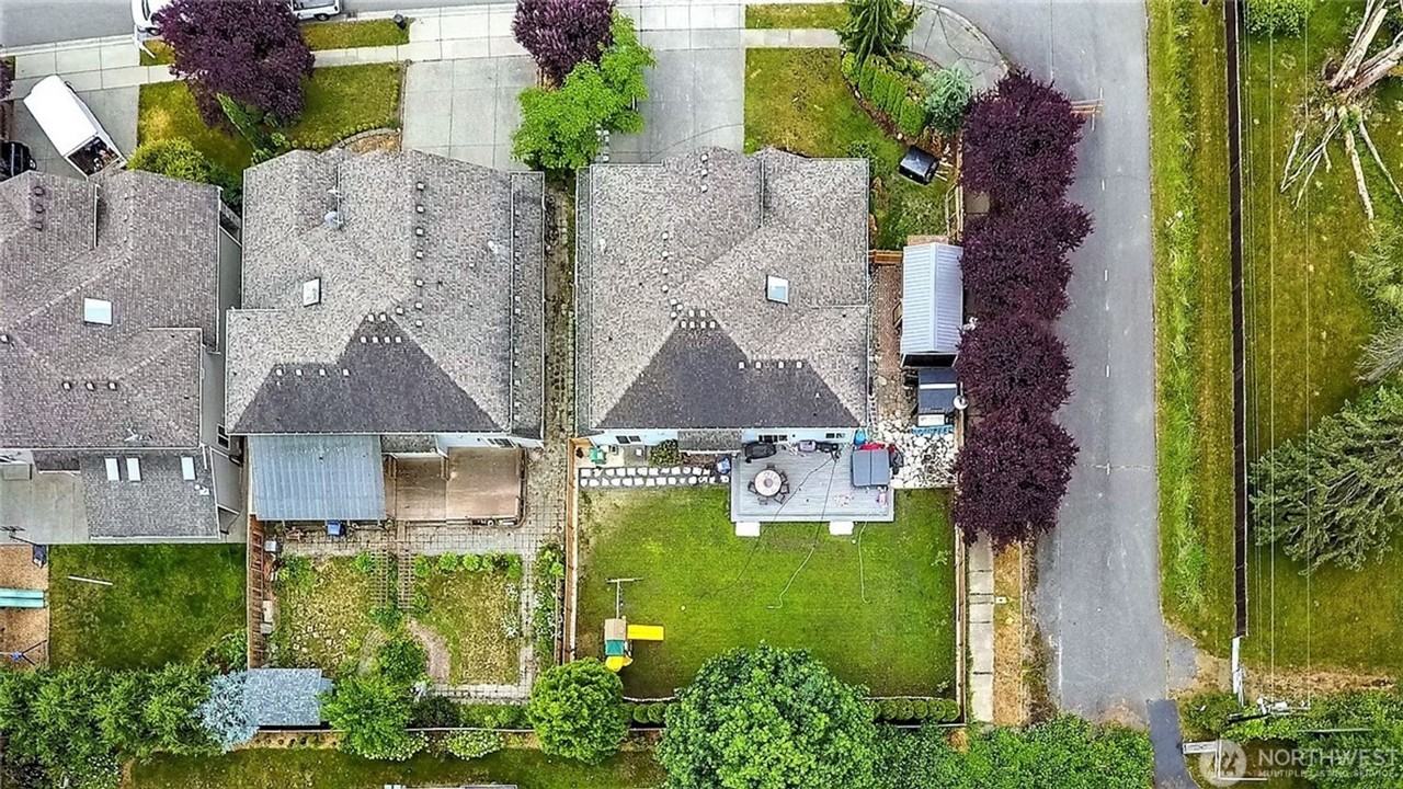 123 148th Pl Sw - Photo 2 of 50