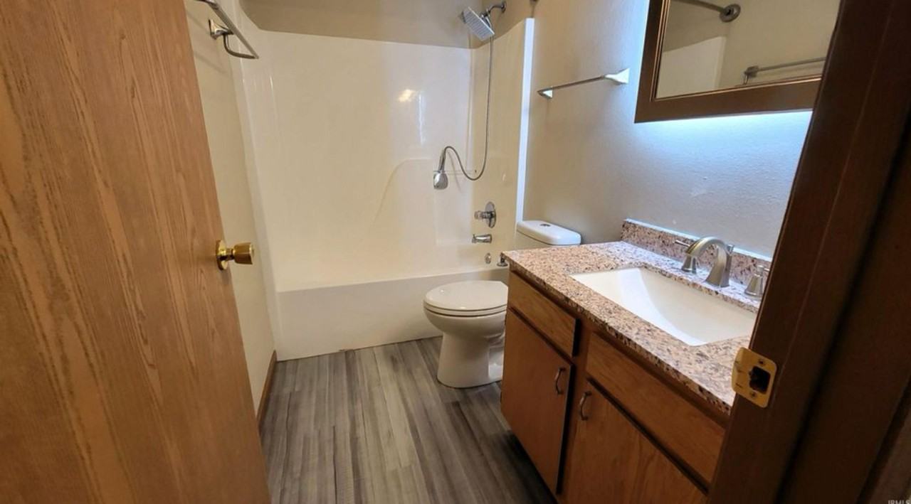 3140 Stratus Dr - Photo 5 of 12