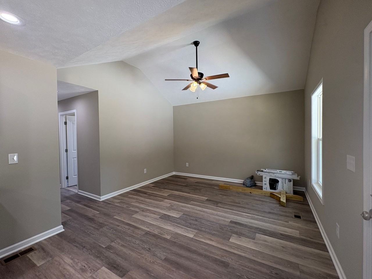 103 Hummingbird Dr - Photo 5 of 19