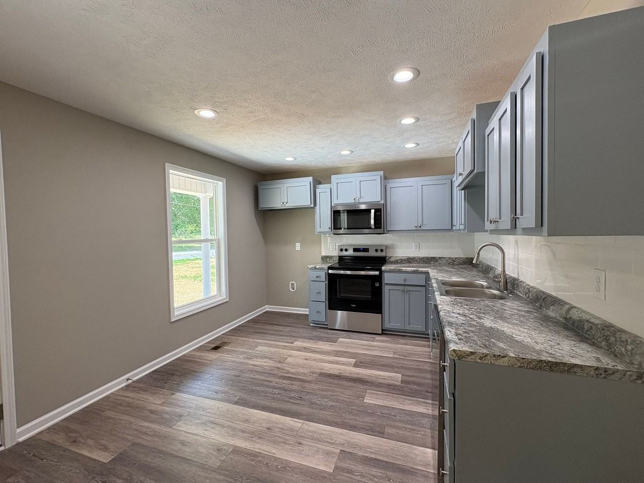 103 Hummingbird Dr - Photo 7 of 19