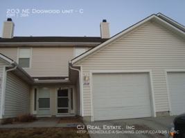 featured image of 203 203 NE Dogwood unit #C