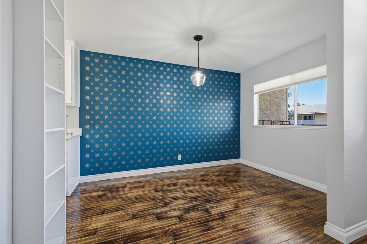 2444 E Del Mar Blvd - Photo 6 of 19