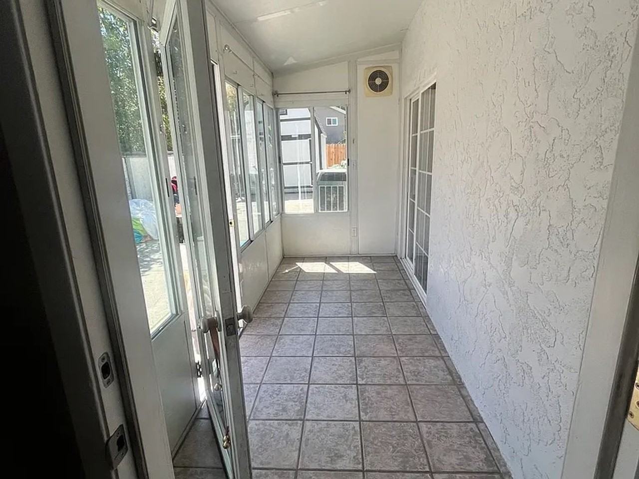 641 Cordelia Cir #A - Photo 3 of 12