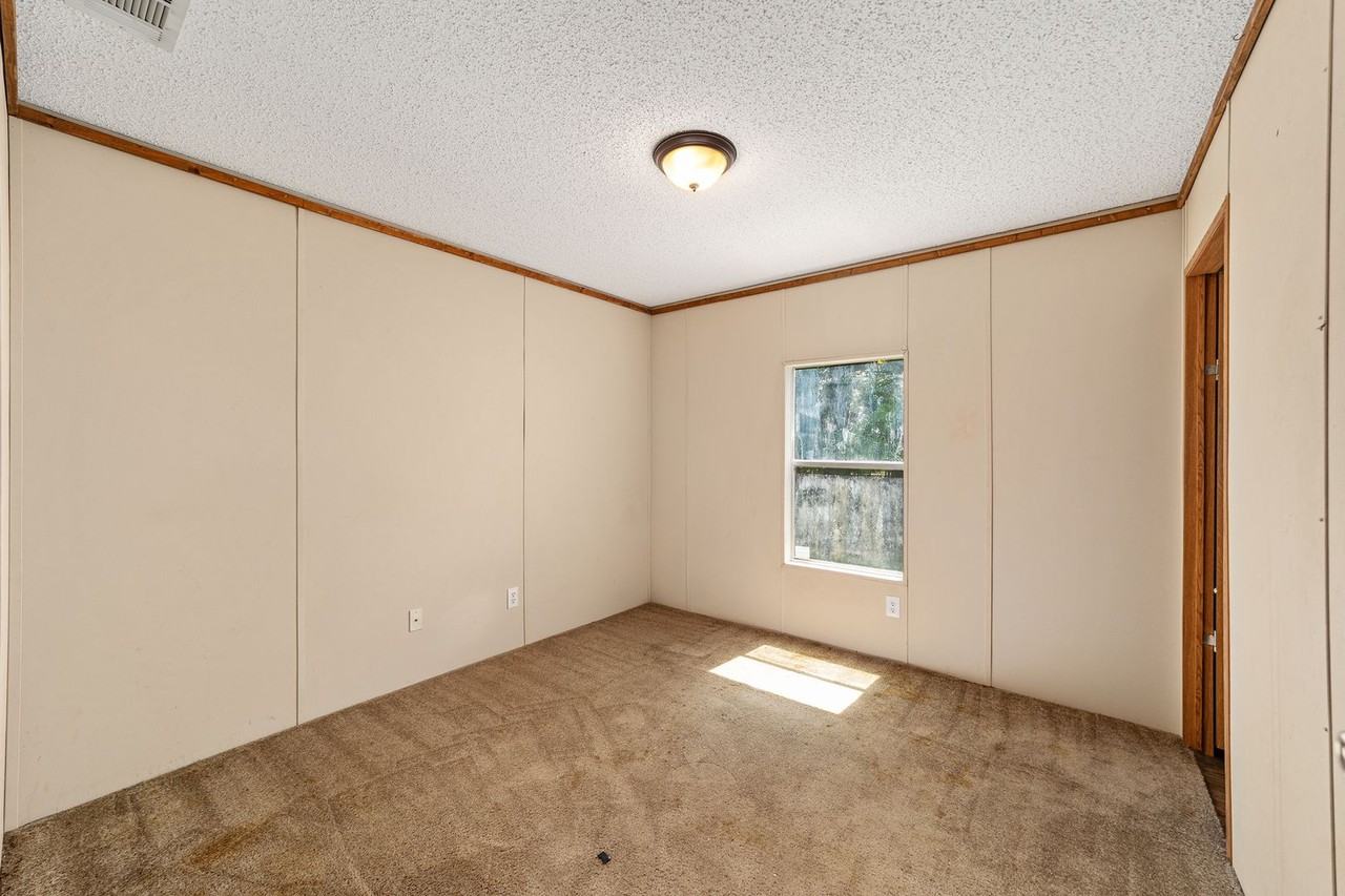 9040 Sw 32nd Ct - Photo 5 of 43