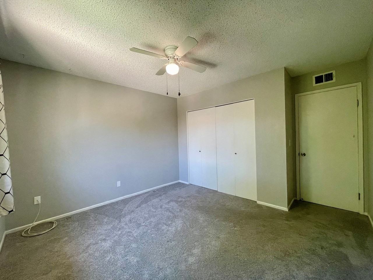 9858 Mission Vega Rd #4 - Photo 7 of 12