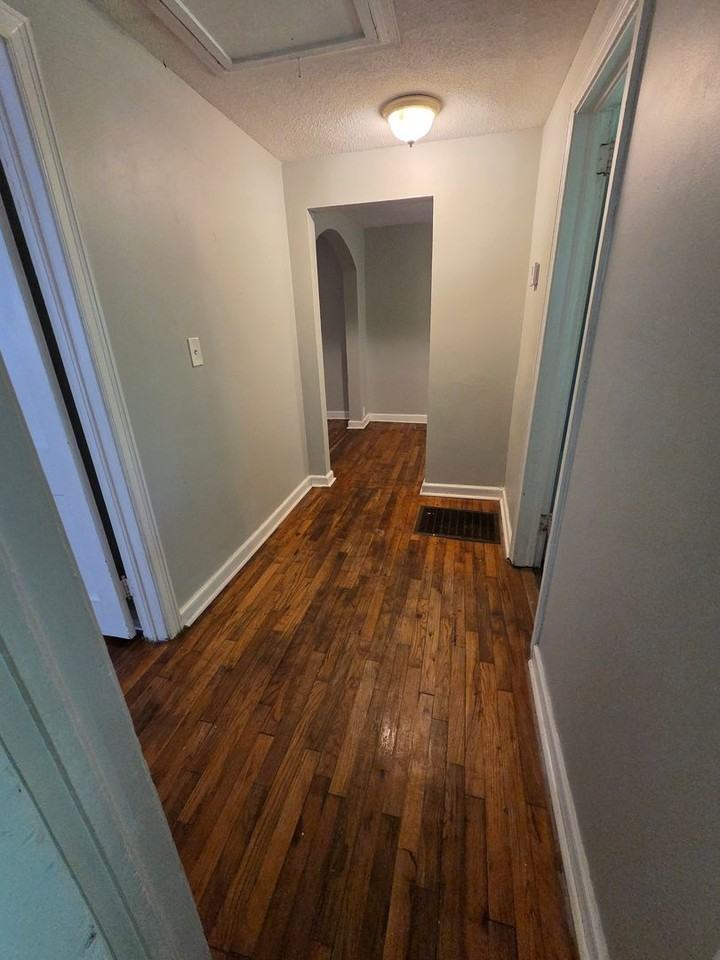5862 E Heights Dr - Photo 7 of 18