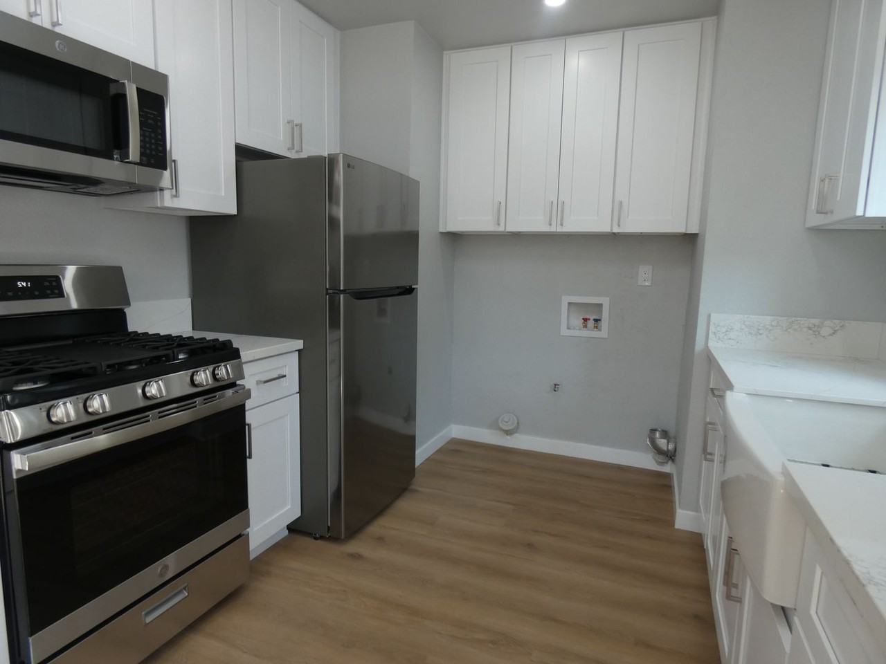 14327 Christine Dr - Photo 6 of 17