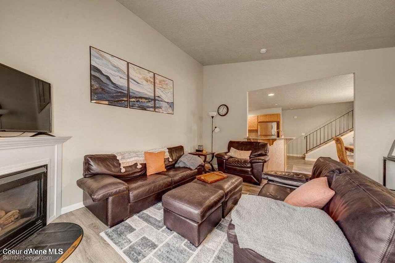 931 N Goldenrod Ct - Photo 6 of 28