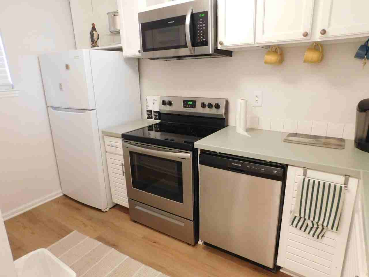 155 Dillon Rd - Photo 4 of 16