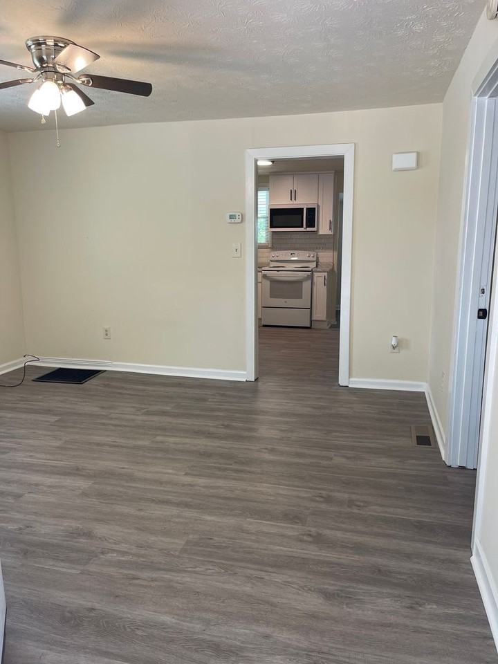 134 Dallas St - Photo 4 of 24