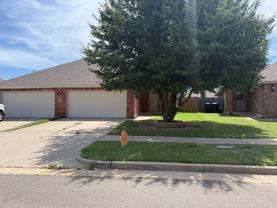 15100 Kyle Dr #B - Photo 1 of 1