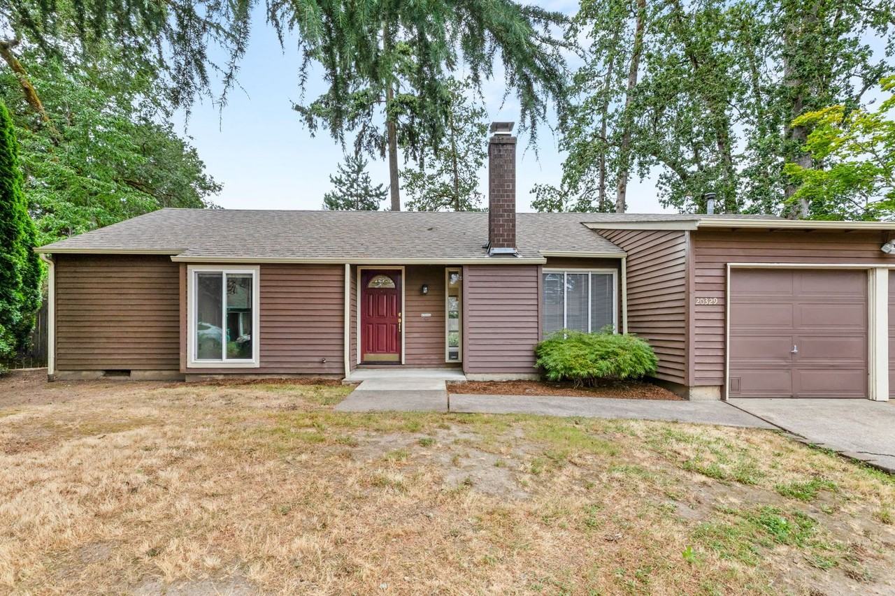 20329 Sw Rock Ct - Photo 4 of 44