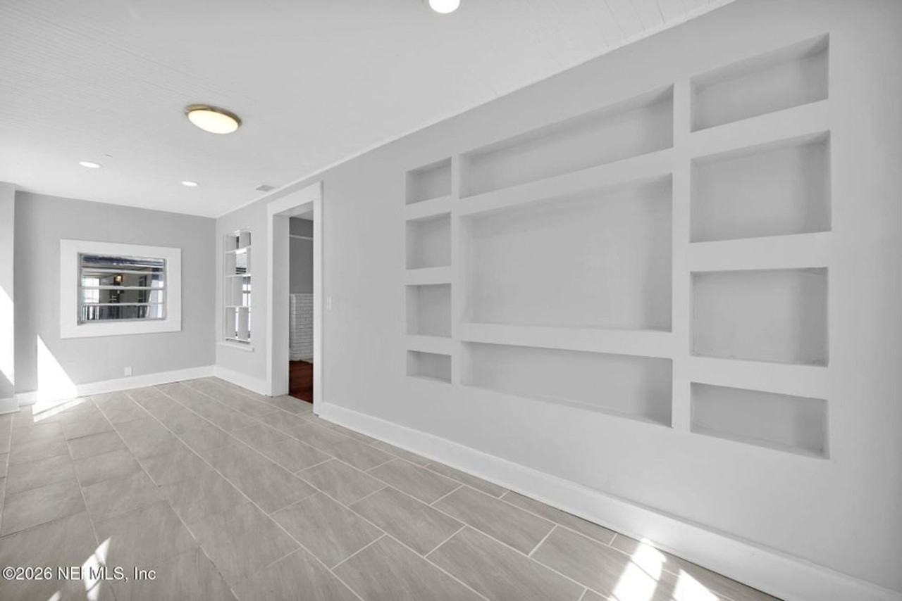 2517 Orion St - Photo 3 of 28