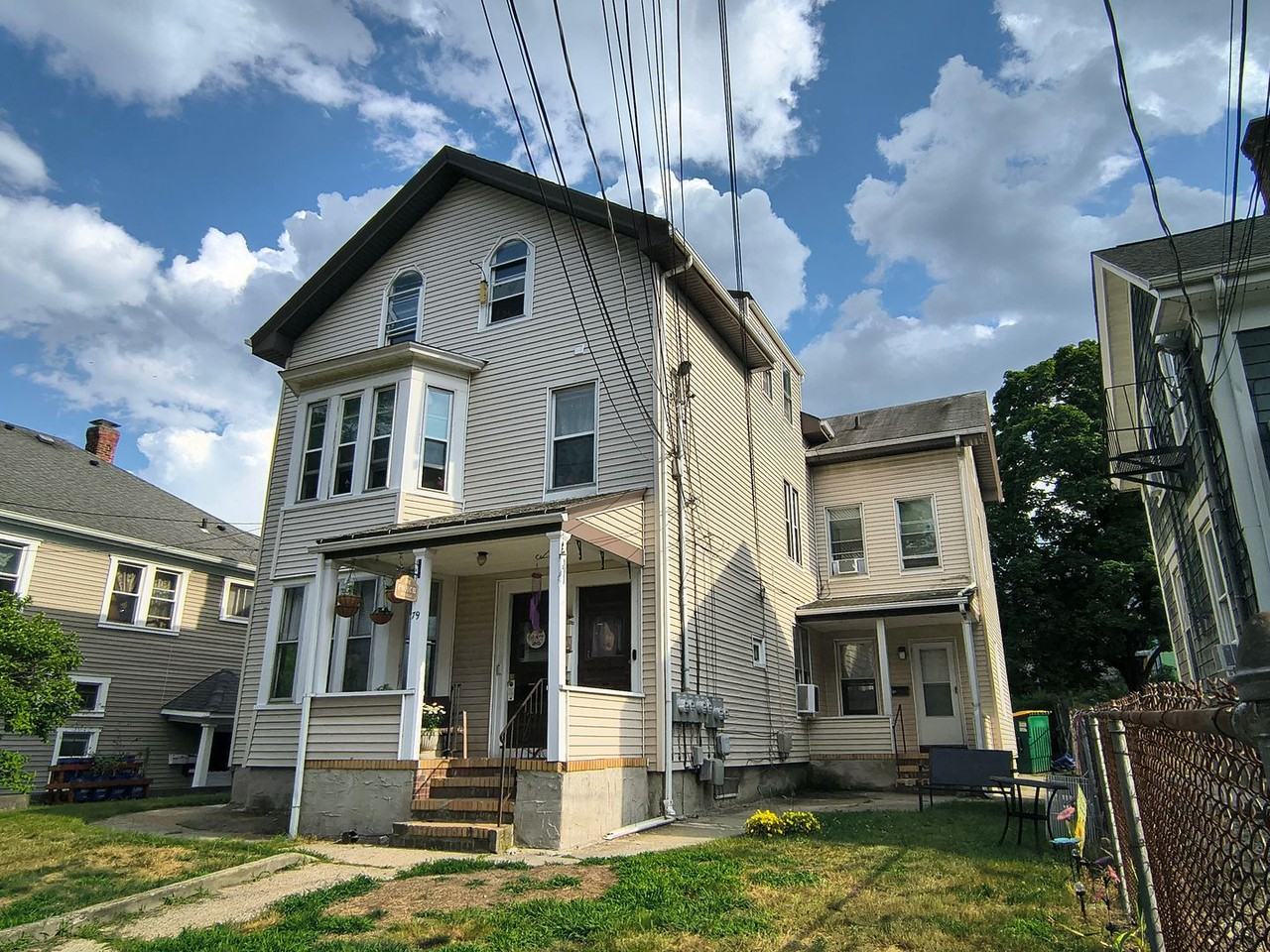 79 Hamlet Avenue - Photo 2 of 29