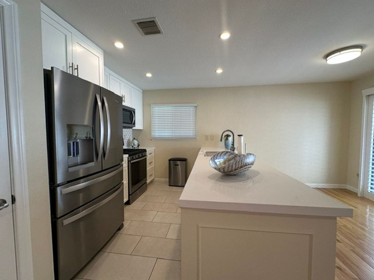 5331 Argos St - Photo 6 of 50