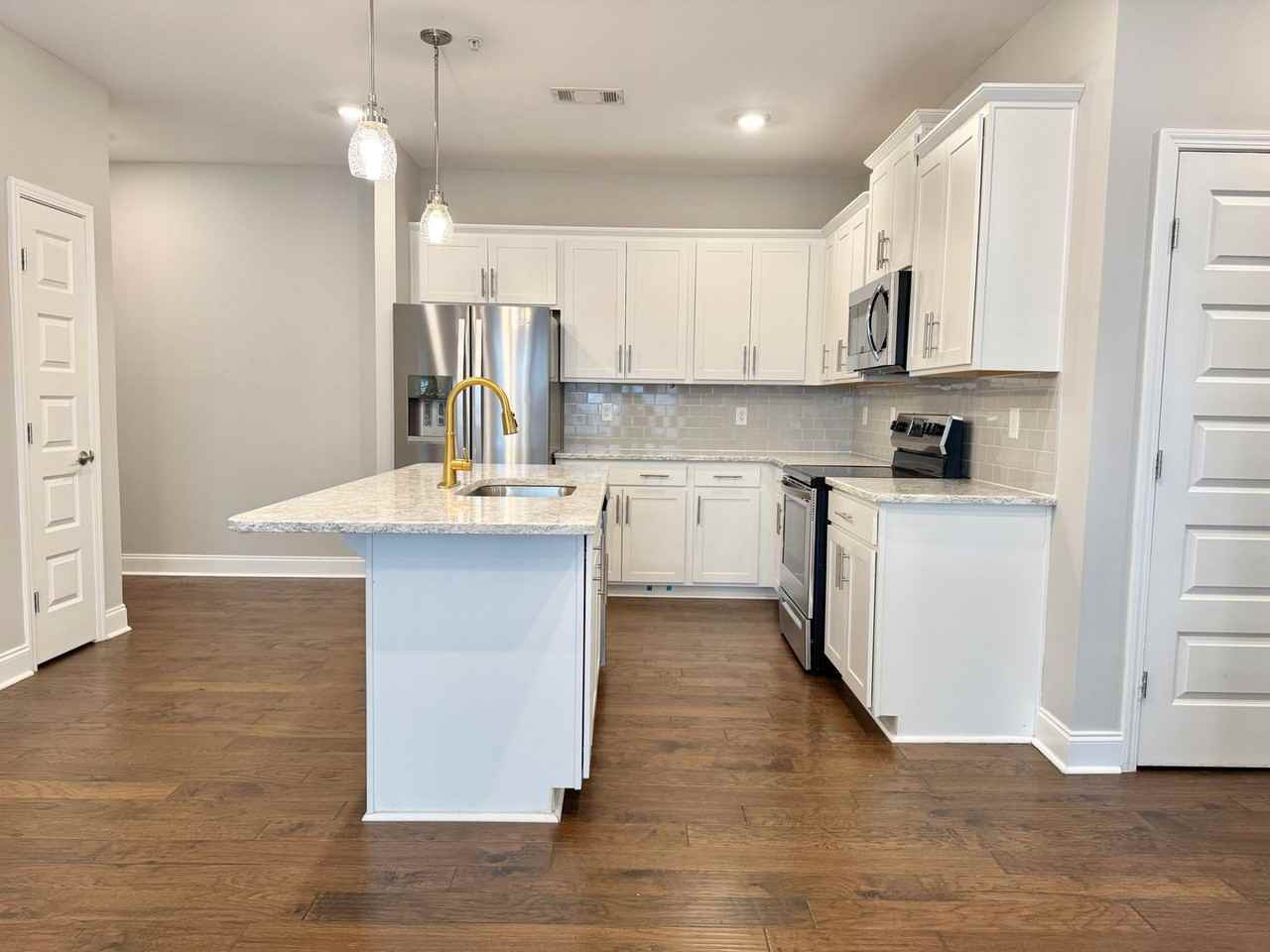 900 Vintage Green Ln #104 - Photo 5 of 29