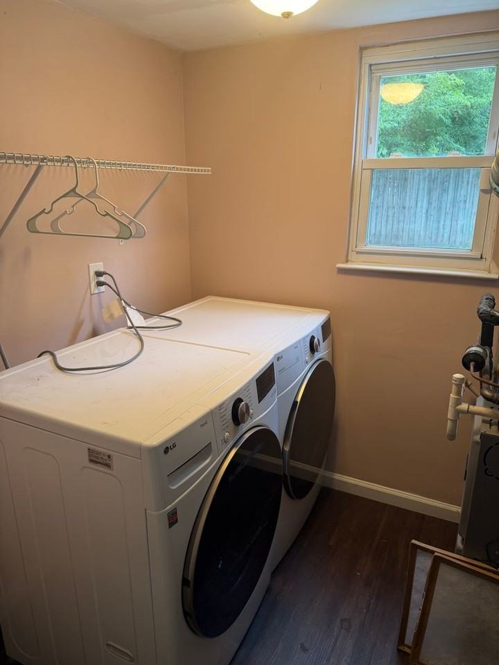 725 Birmingham Ave - Photo 3 of 25