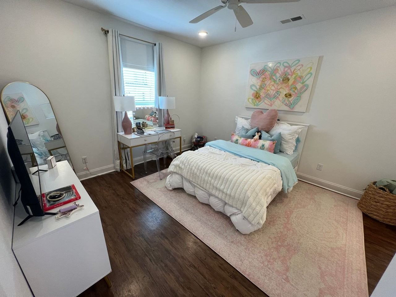 662 Cottage Grove Cir - Photo 2 of 24