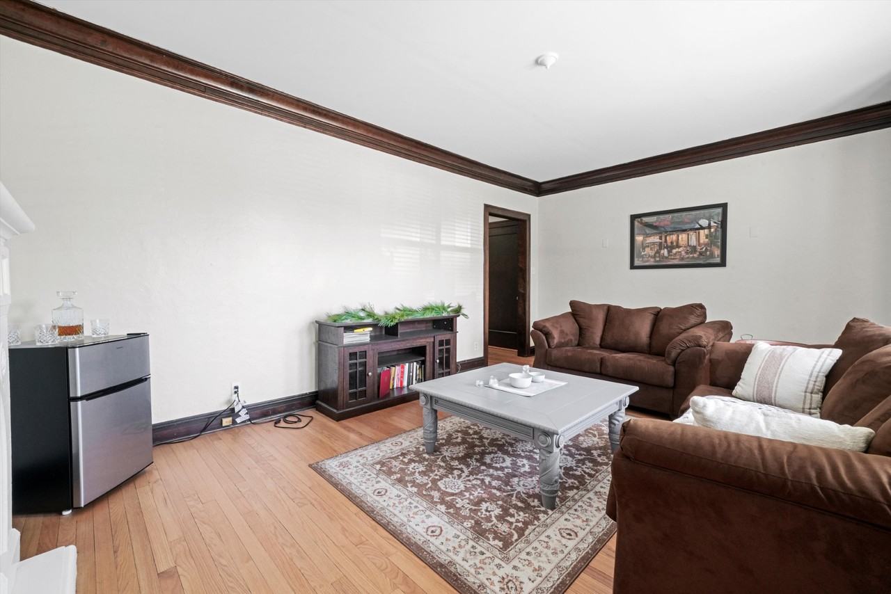 32 Lawton Rd #2 - Photo 4 of 18