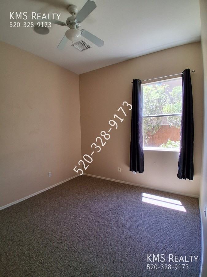 3078 W Desert Bird Ct - Photo 3 of 50