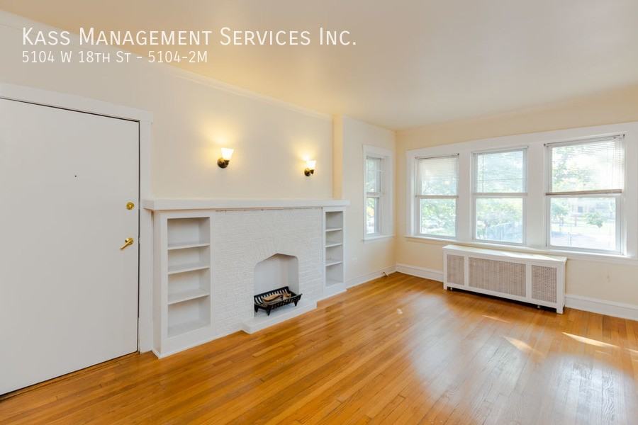 5104 W 18th St #5104-2M - Photo 6 of 11