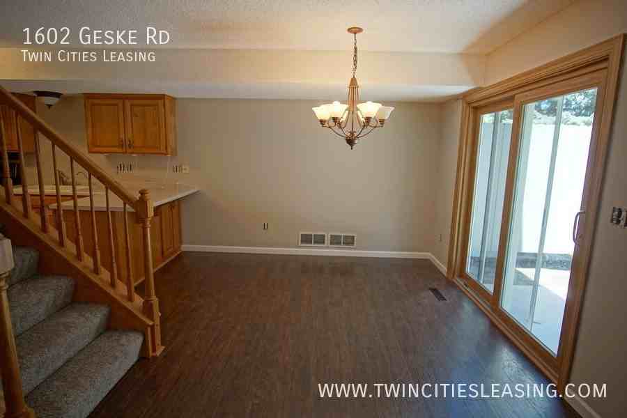 1602 Geske Rd - Photo 5 of 24