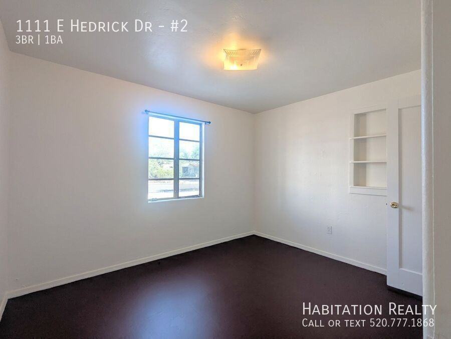 1111 E Hedrick Dr #2 - Photo 7 of 23