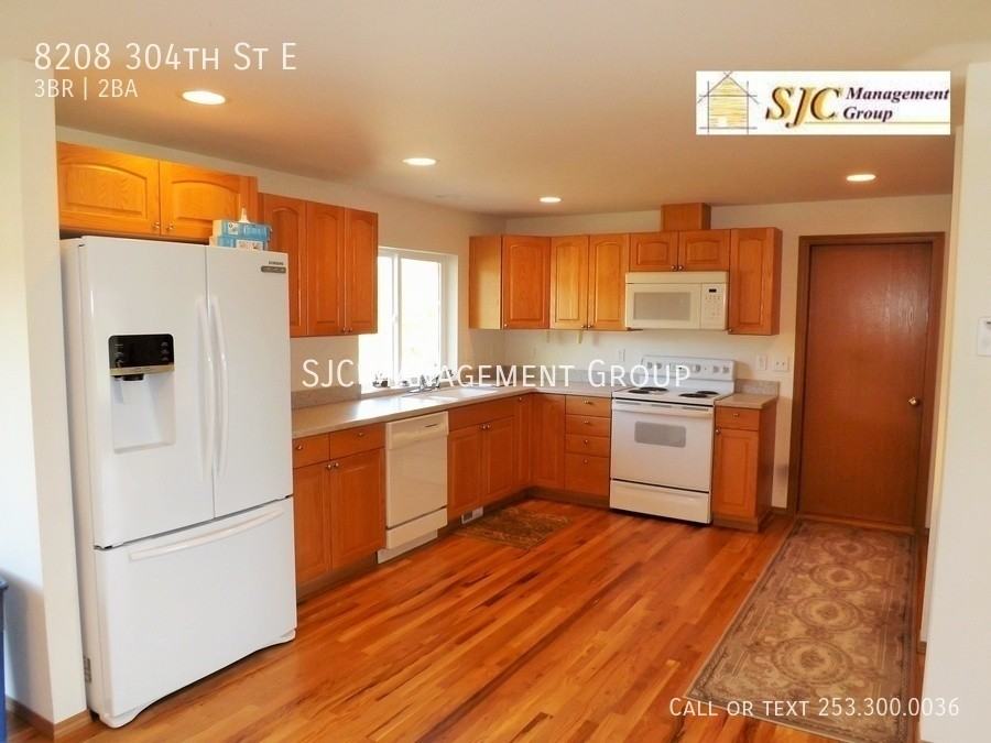 8208 304th St E - Photo 5 of 17