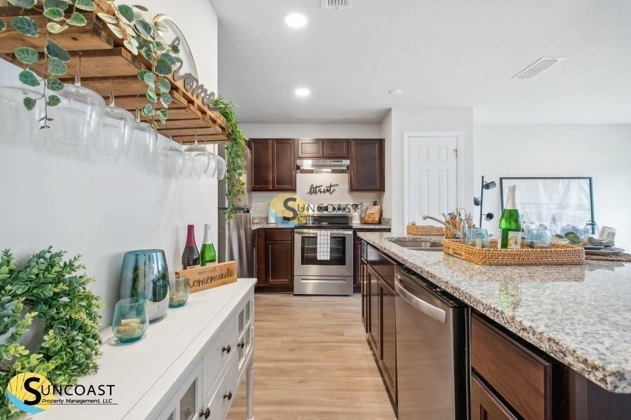 7632 Mailes Ct #102 - Photo 5 of 31
