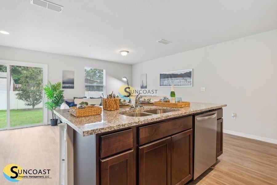 7632 Mailes Ct #102 - Photo 7 of 31