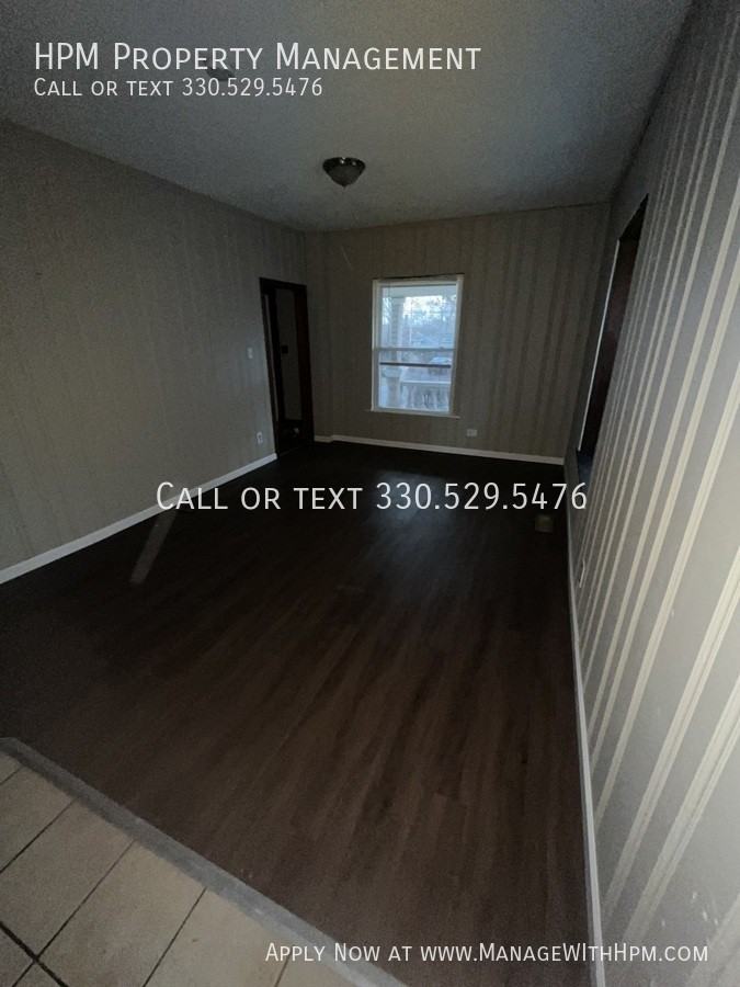 34 Grand Ave #3 - Photo 5 of 7