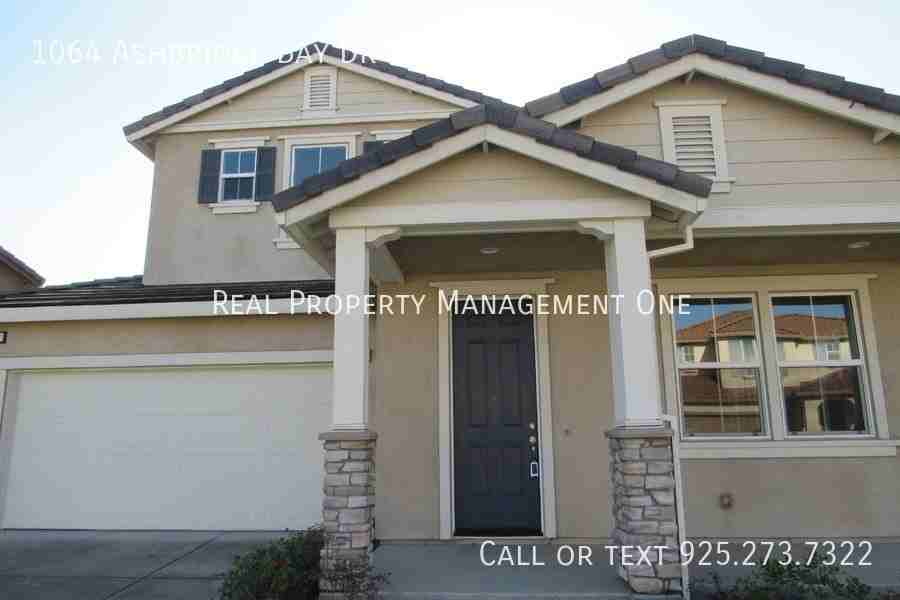 1064 Ashbridge Bay Dr - Photo 3 of 34